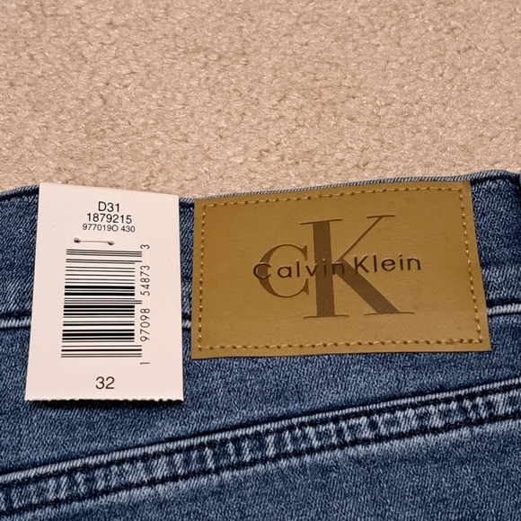 New! Calvin Klein Denim Shorts Women's Size 32 Blue High Rise Stretch Casual - Picture 9 of 10
